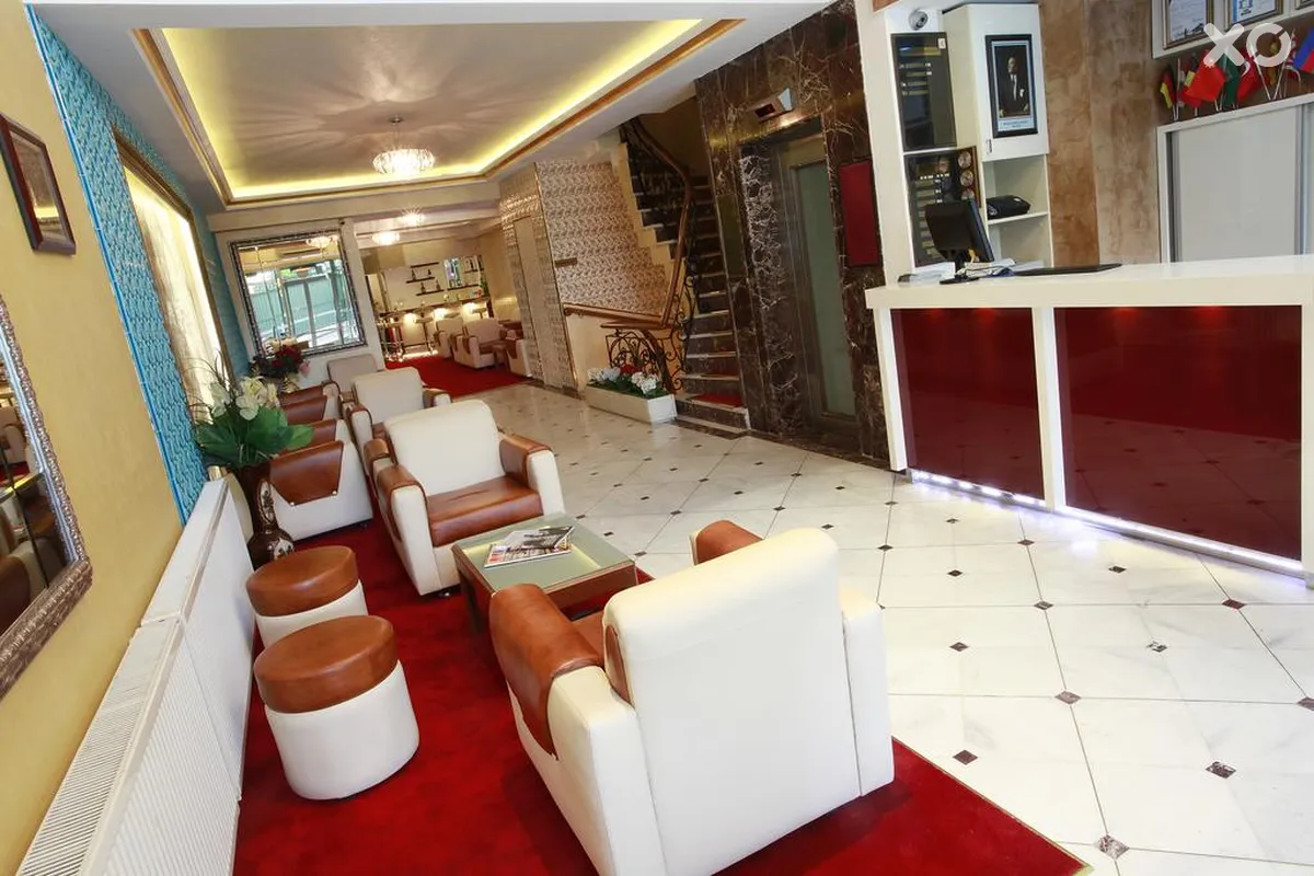 Elan Hotel