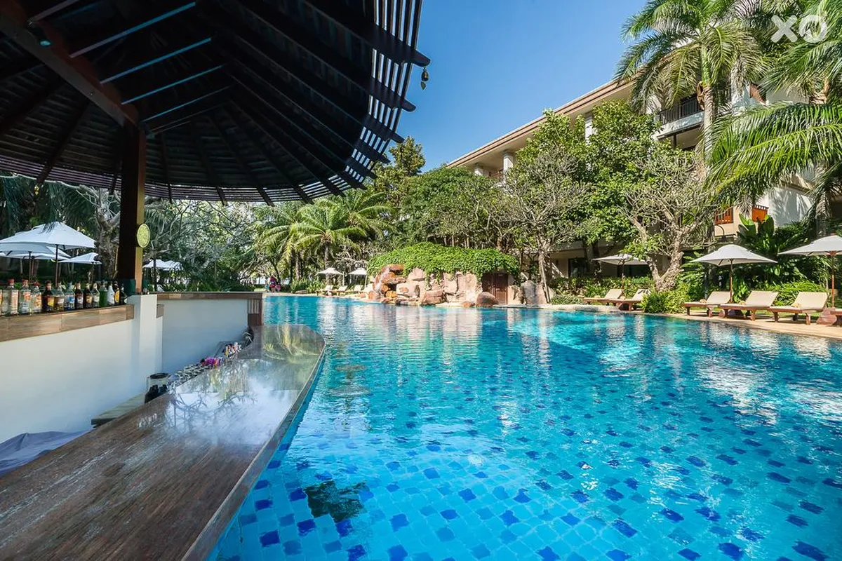 Ravindra Beach Resort & Spa