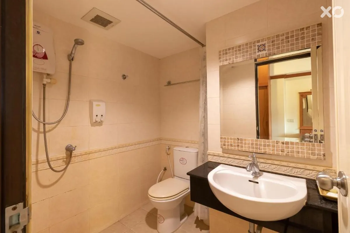 Chomsin Hua Hin Hotel