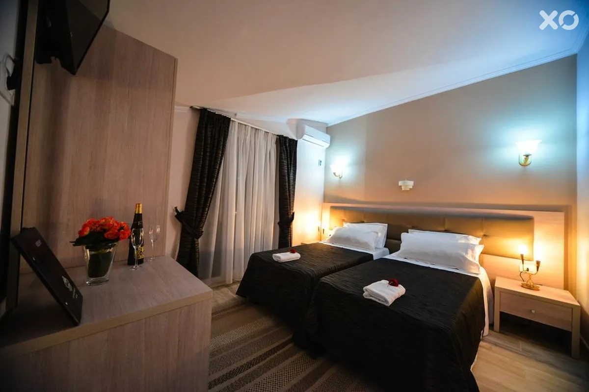 Klajdi Hotel