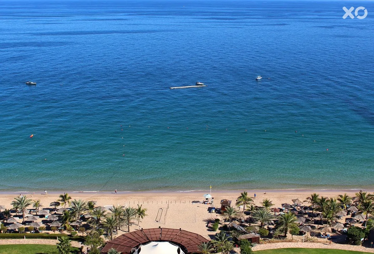 Le Meridien Al Aqah Beach Resort