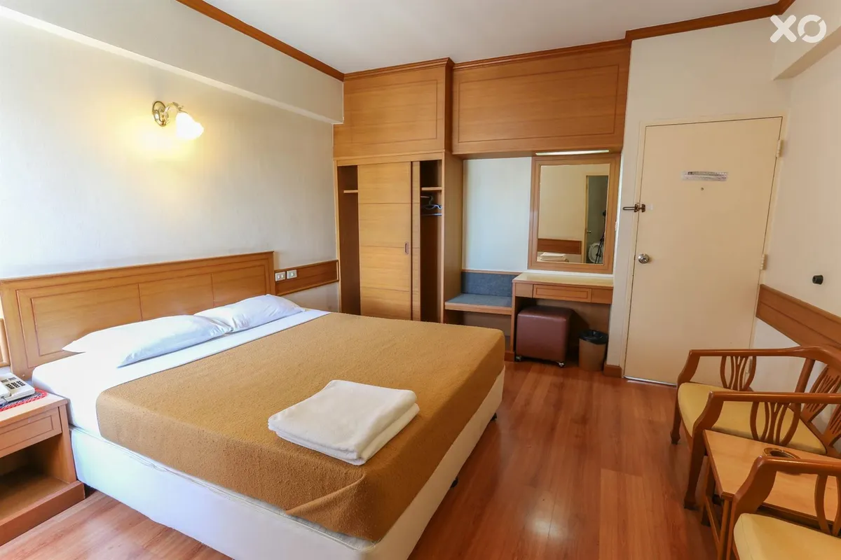 Mike Hotel