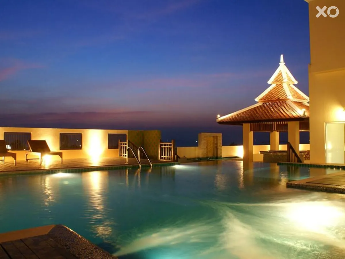 Aiyara Palace Hotel