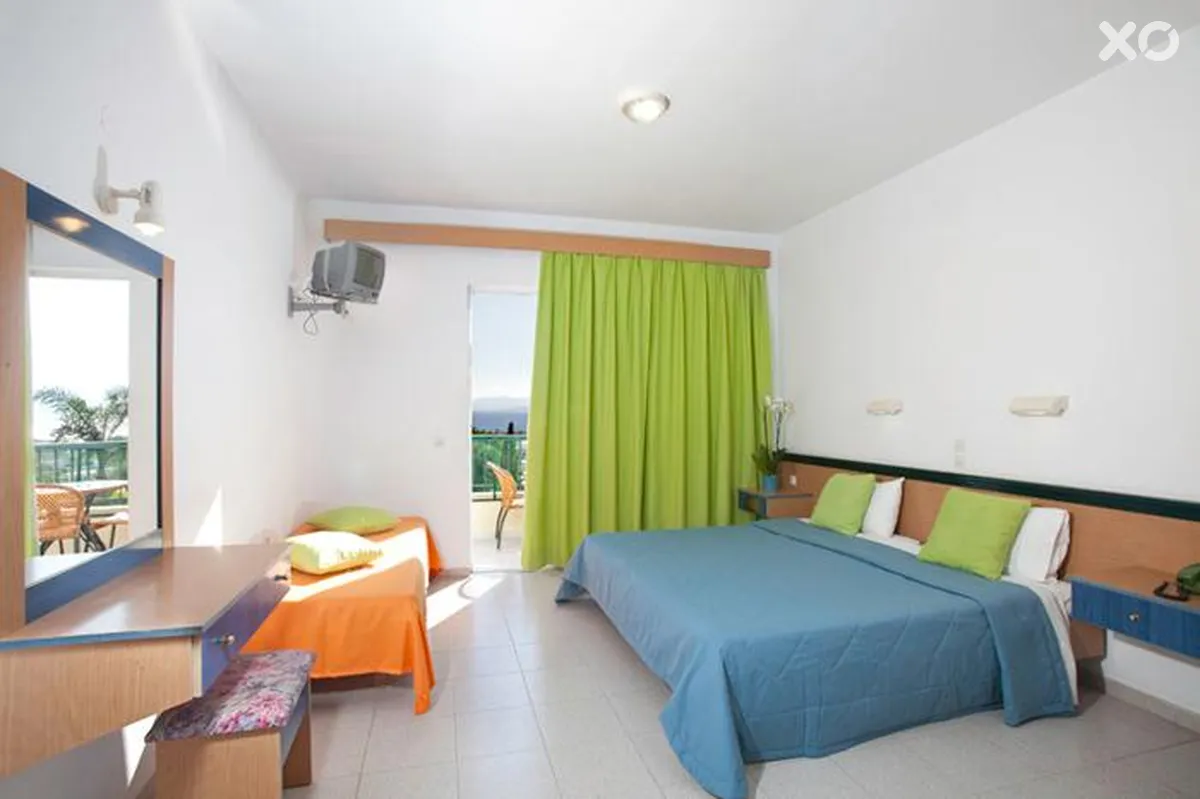 Pefkos Beach Hotel