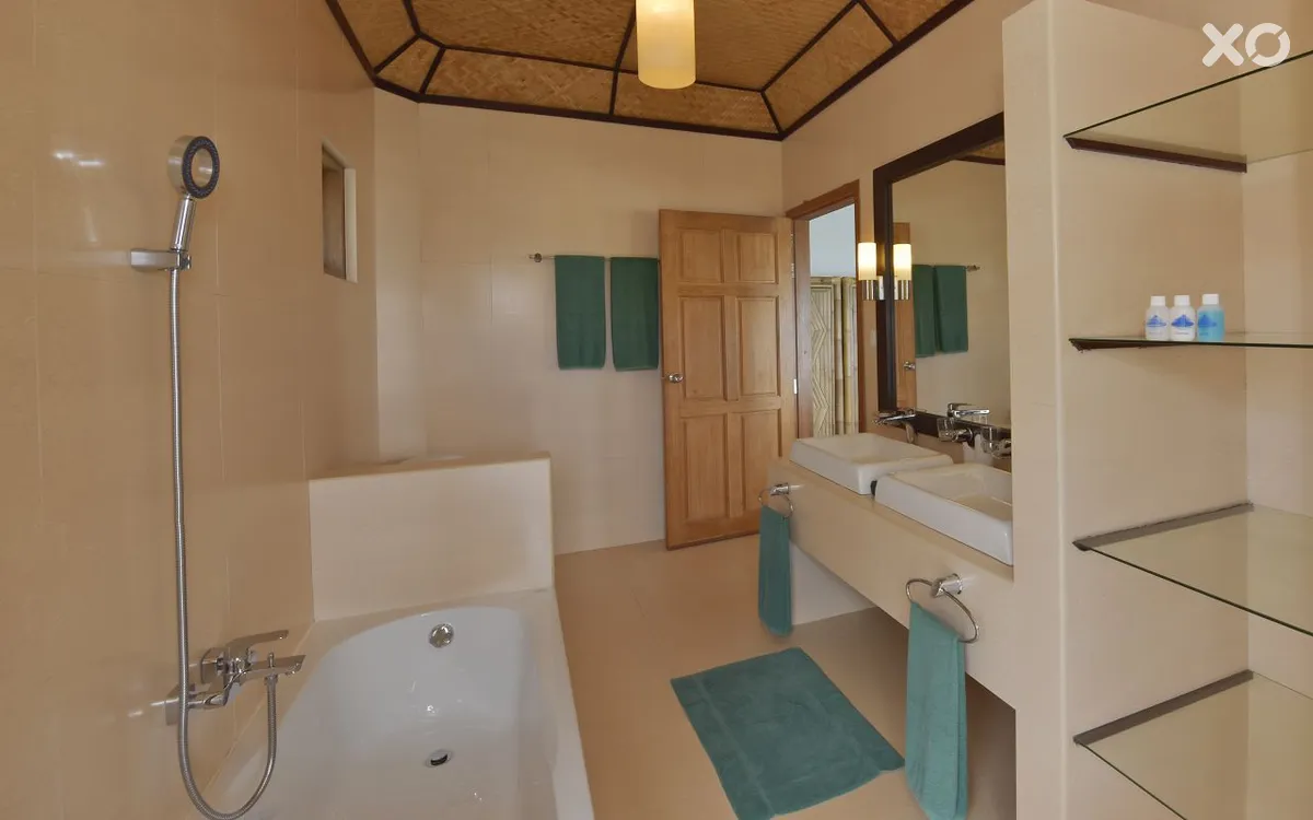 Safari Island Resort & Spa