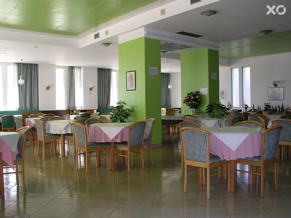 Luar Hotel