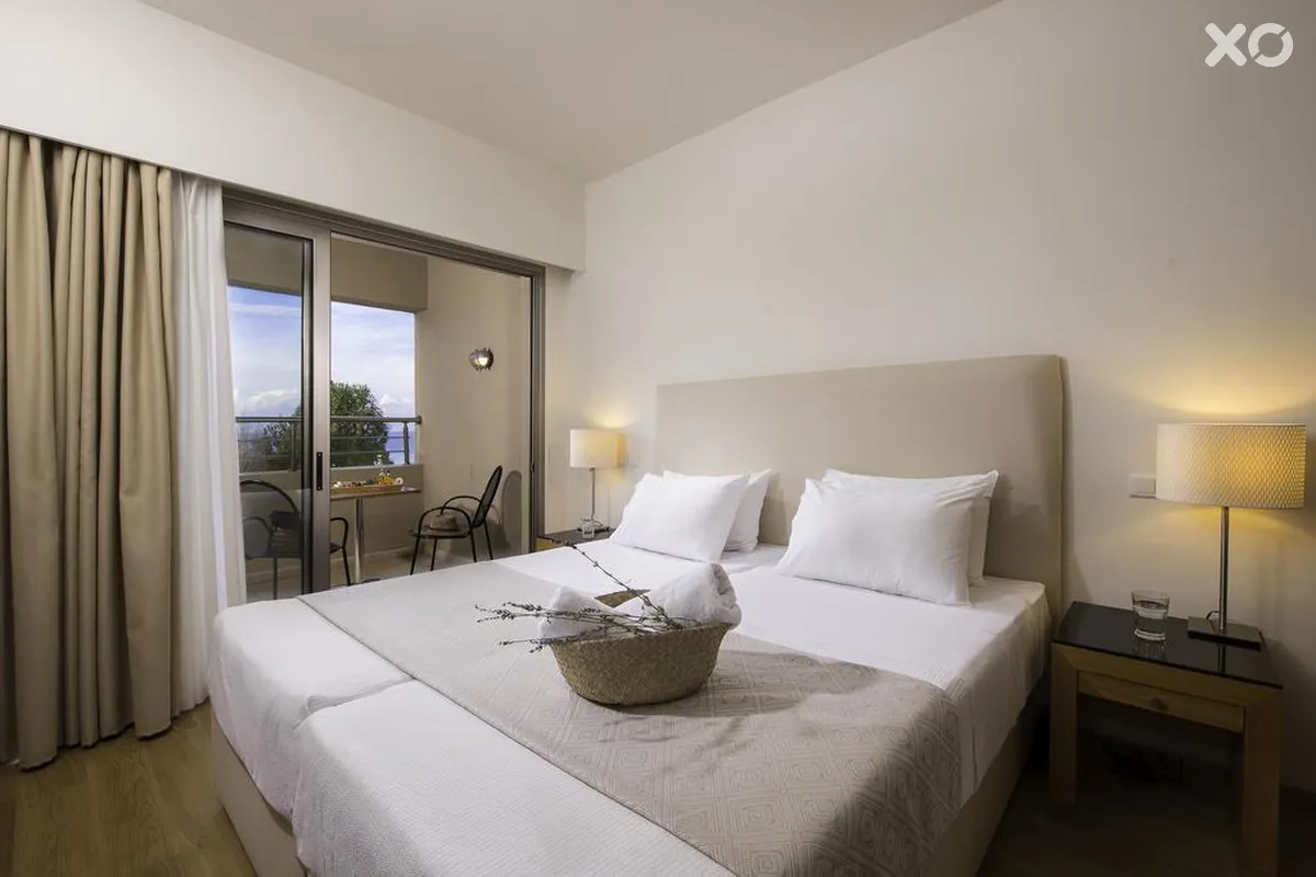 Kassandra Palace