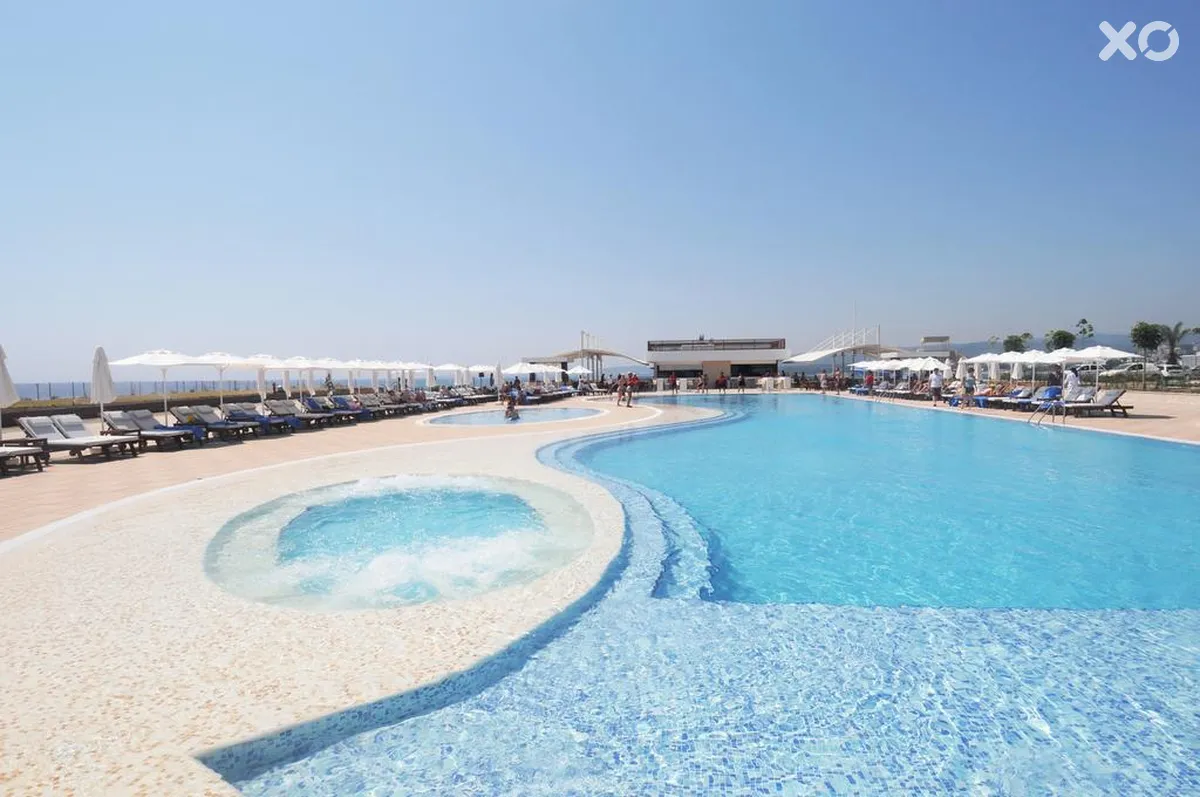Gold Island Hotel