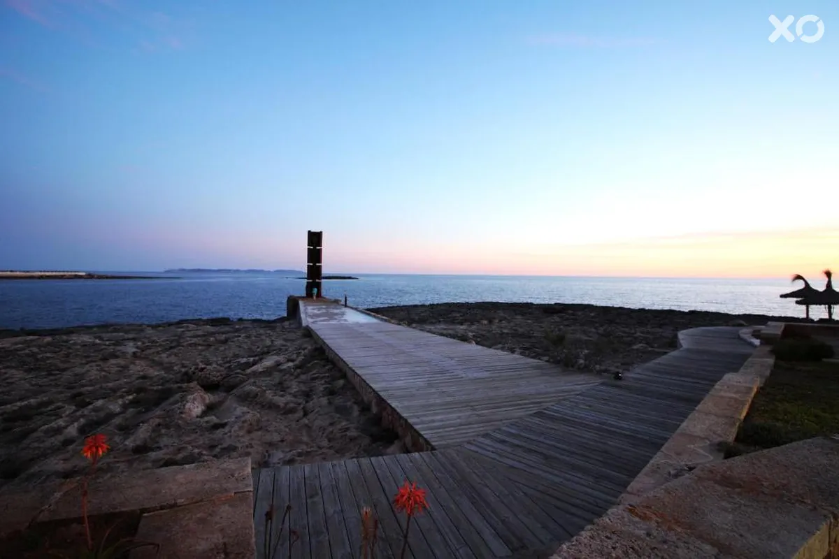 Universal Cabo Blanco Adults Only Hotel