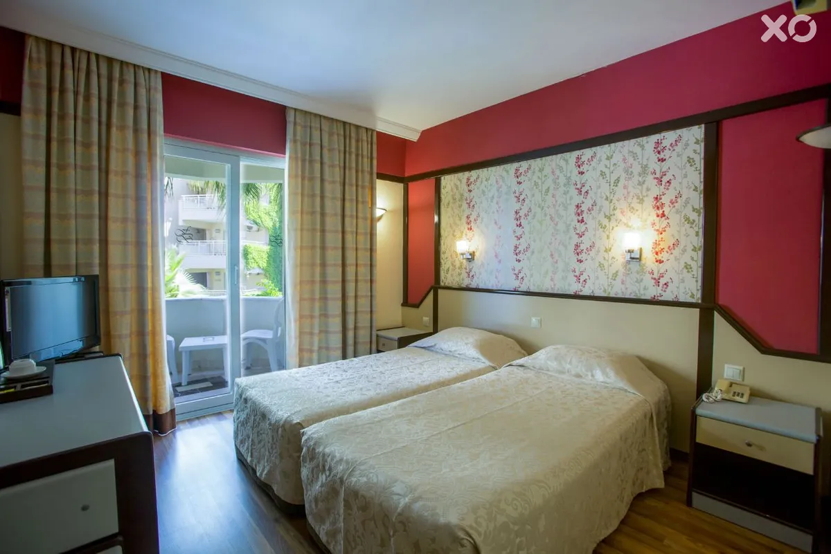 Fame Beach Hotel
