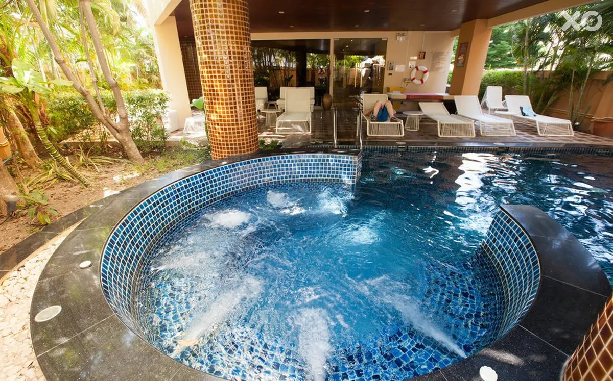 Nova Gold Hotel