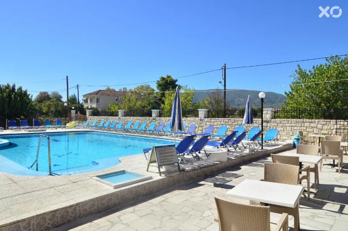 Tassia Hotel