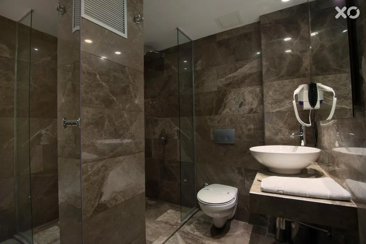 GK Regency Suites Hotel