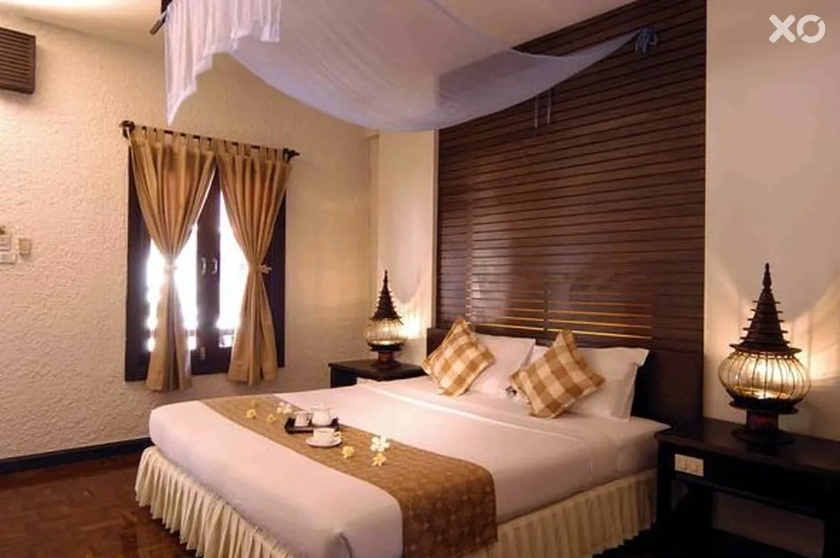 Al's Resort