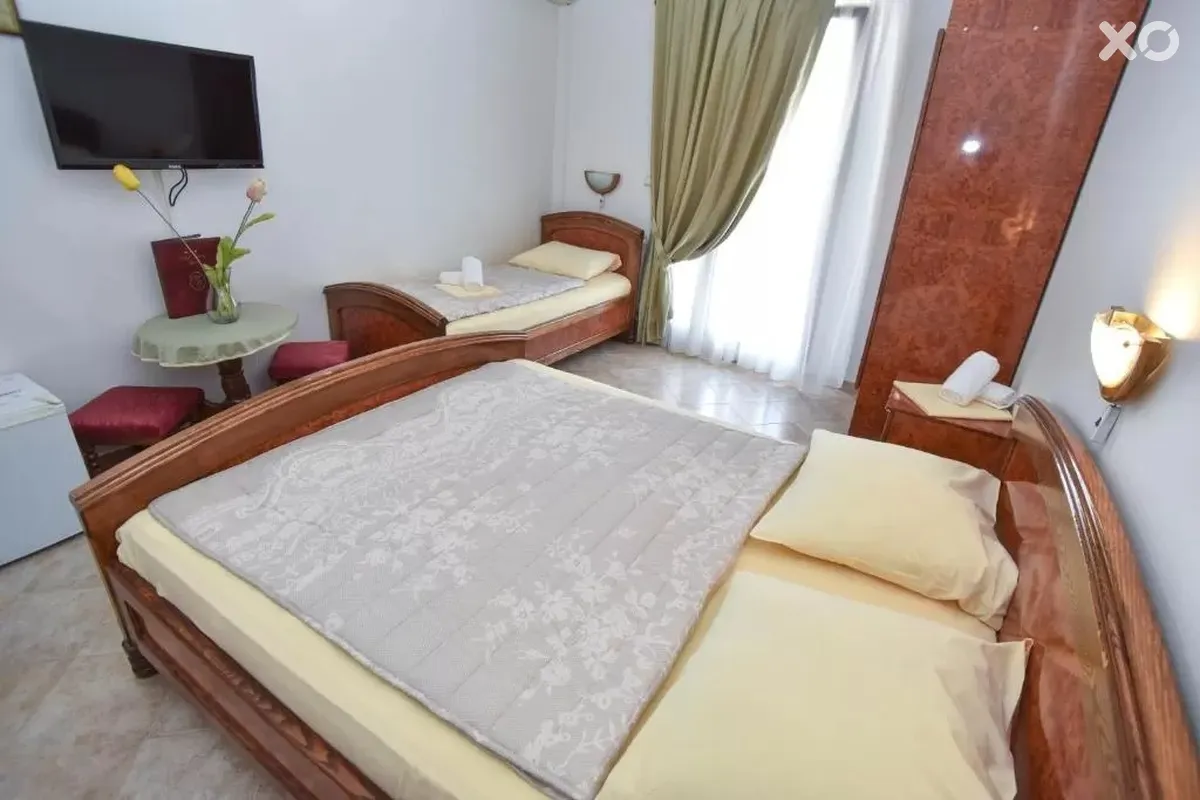 Grbalj Hotel