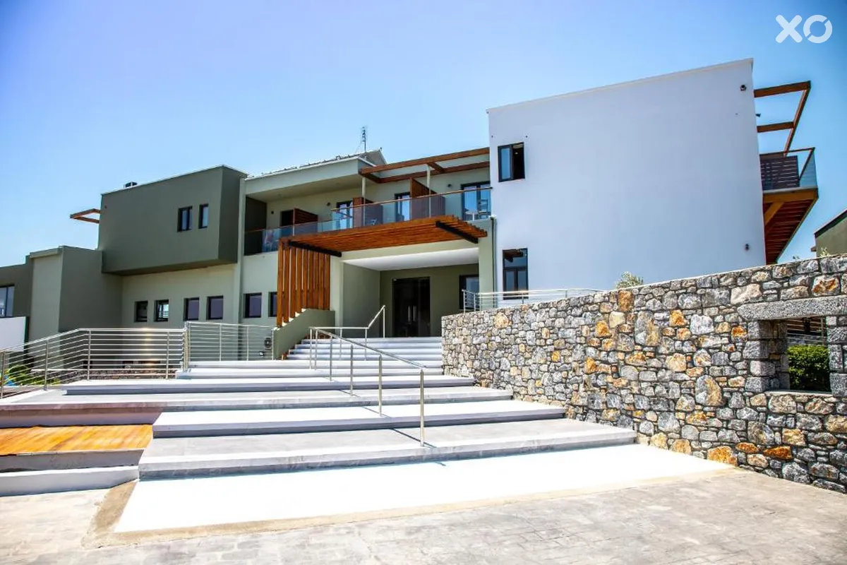Ampelia Seaside Resort