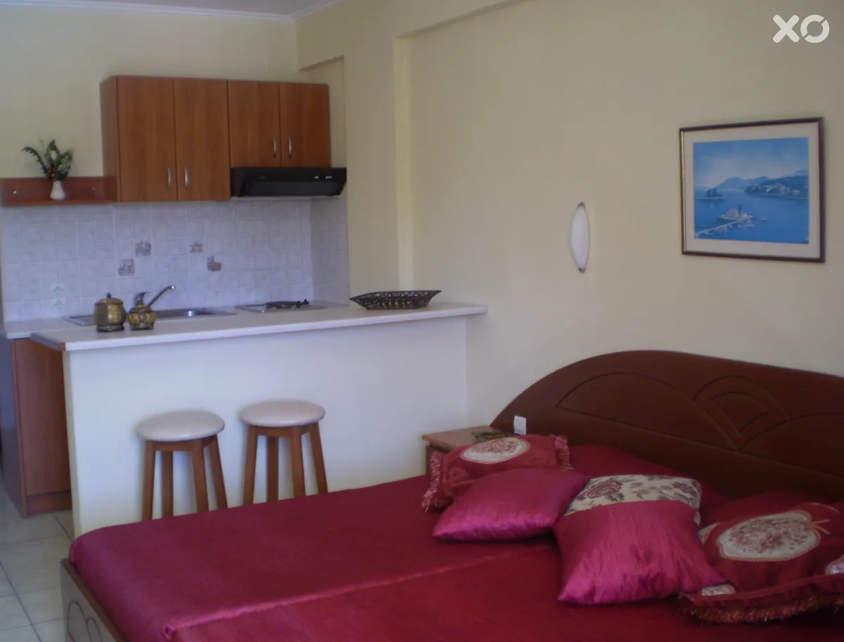 Damia Hotel
