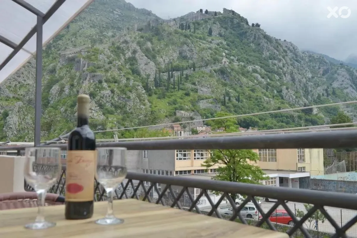 Tianis Apartments