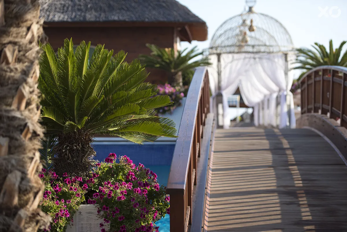 Quattro Beach Spa & Resort Hotel