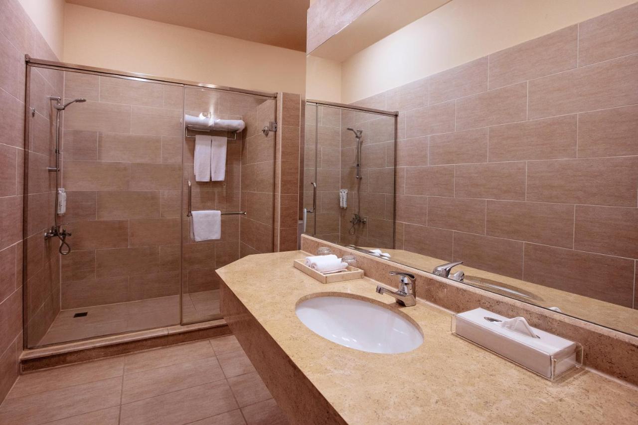 Jaz Makadi Saraya Palms