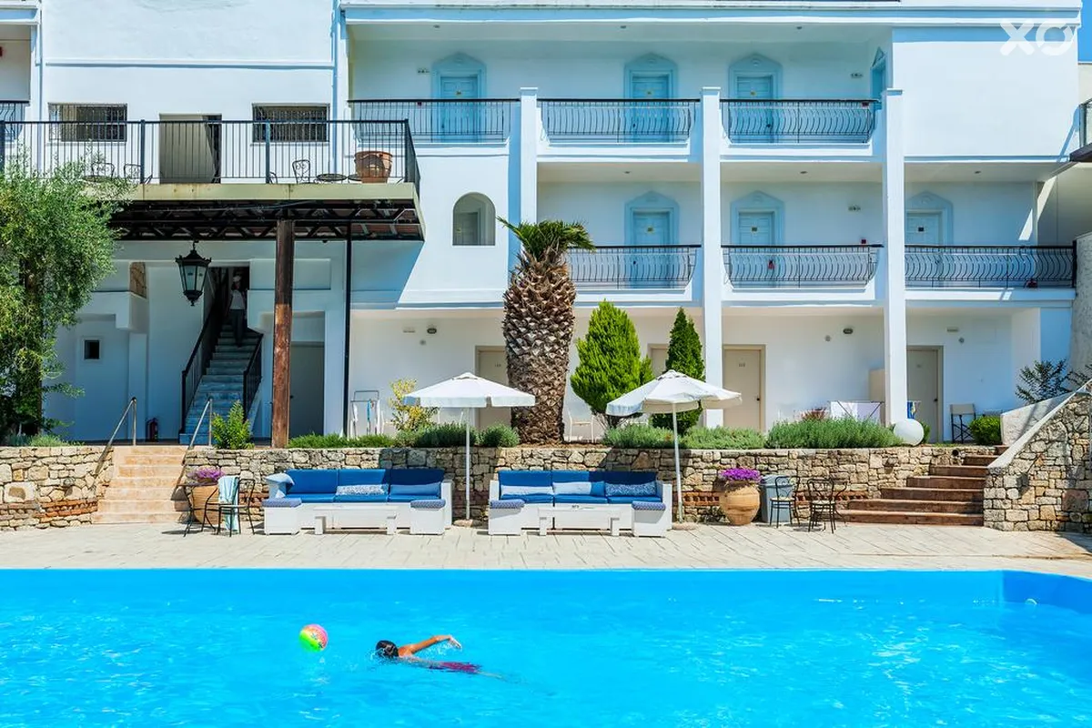 Kriopigi Hotel