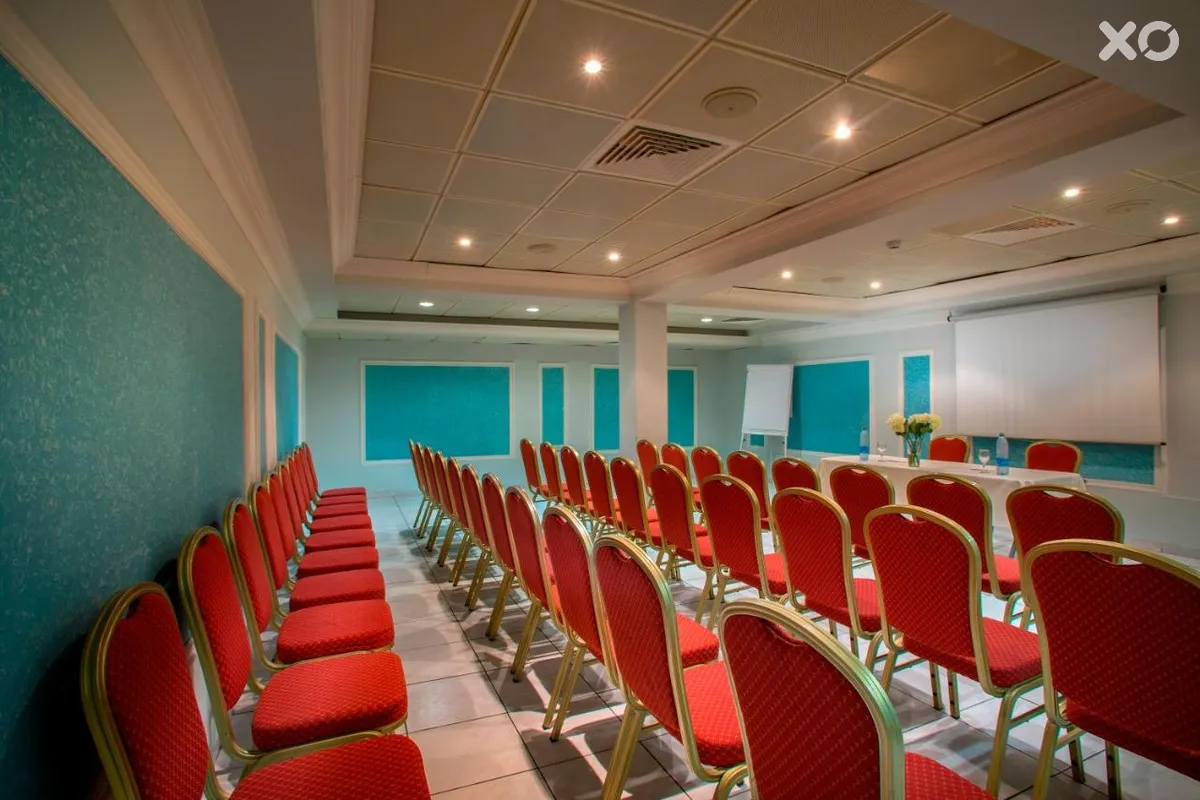 Kapetanios Limassol Hotel