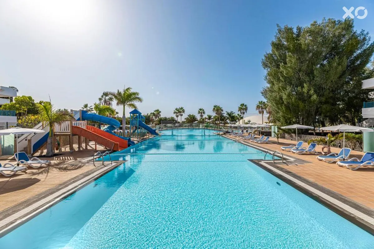 THB Tropical Island