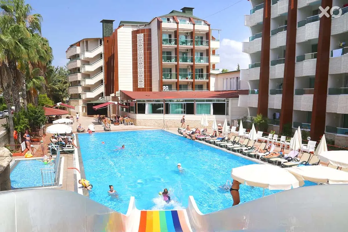 Club Tess Hotel