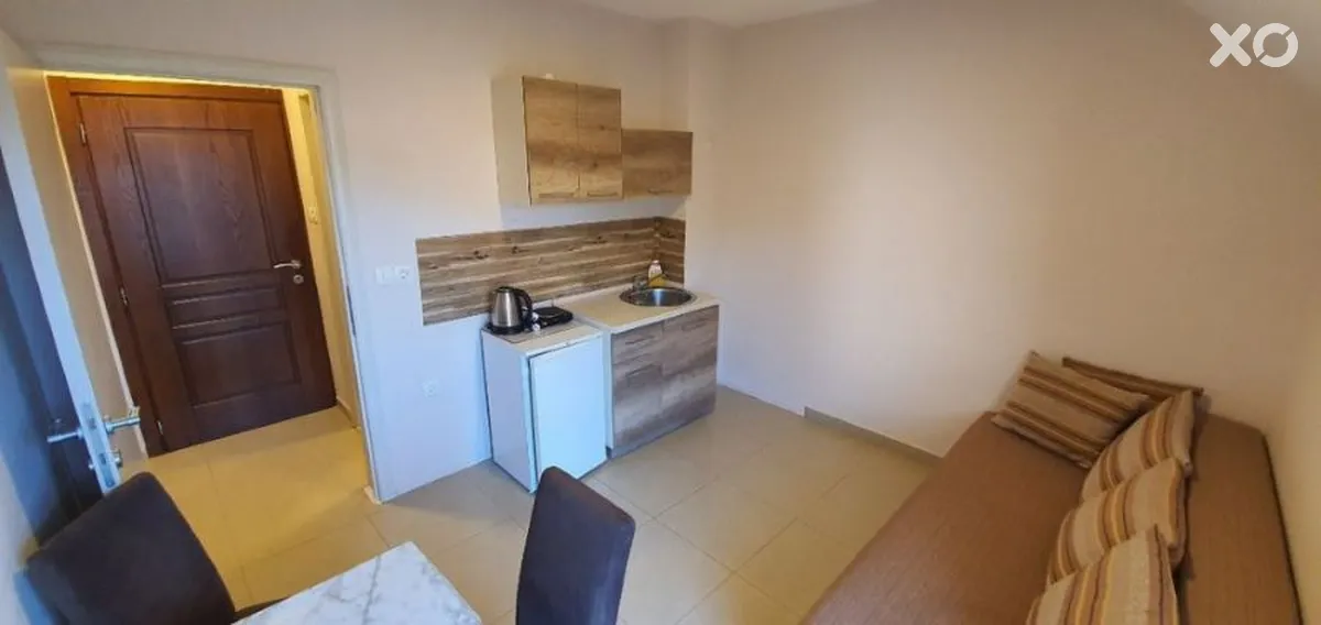 Jana Apartments
