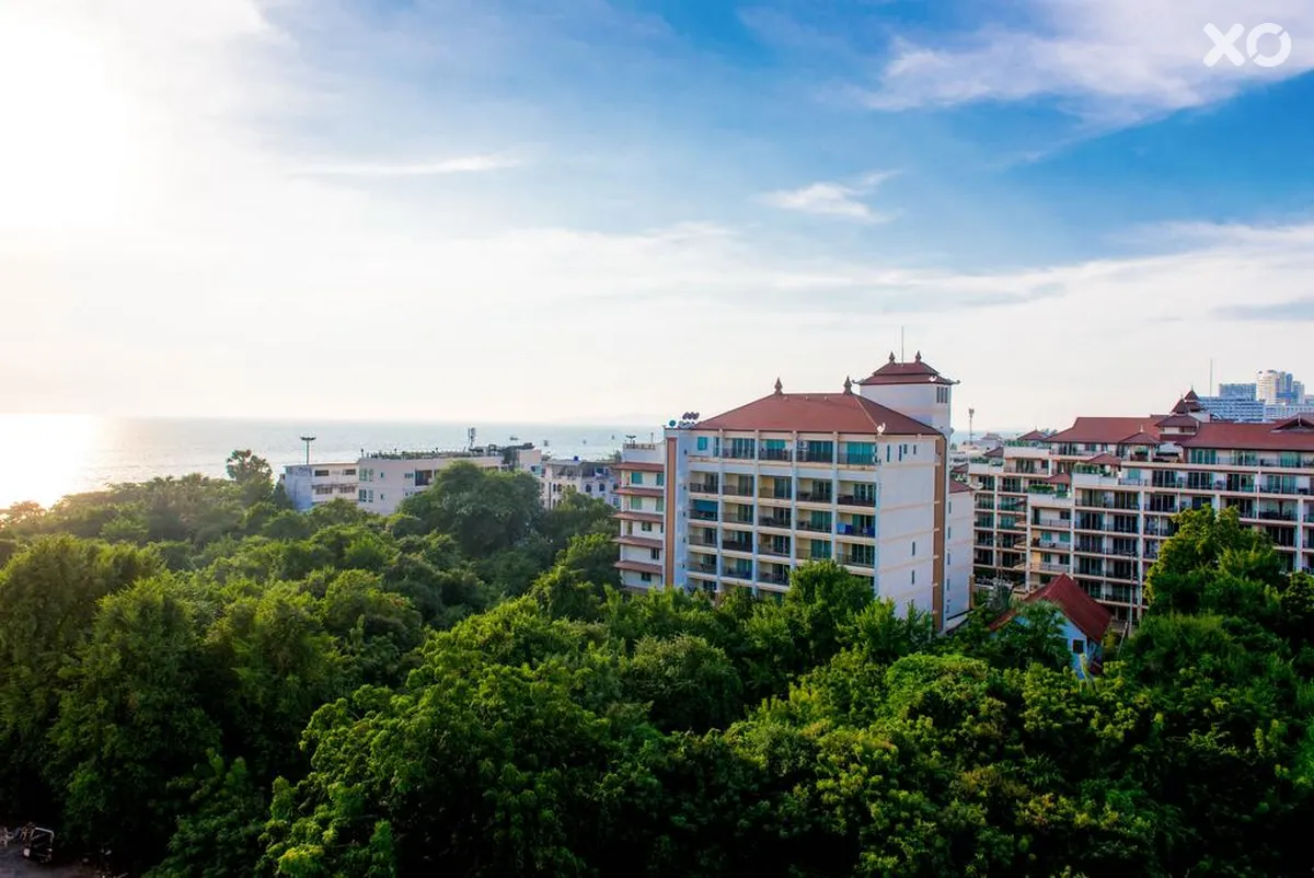 Sea Breeze Jomtien Resort
