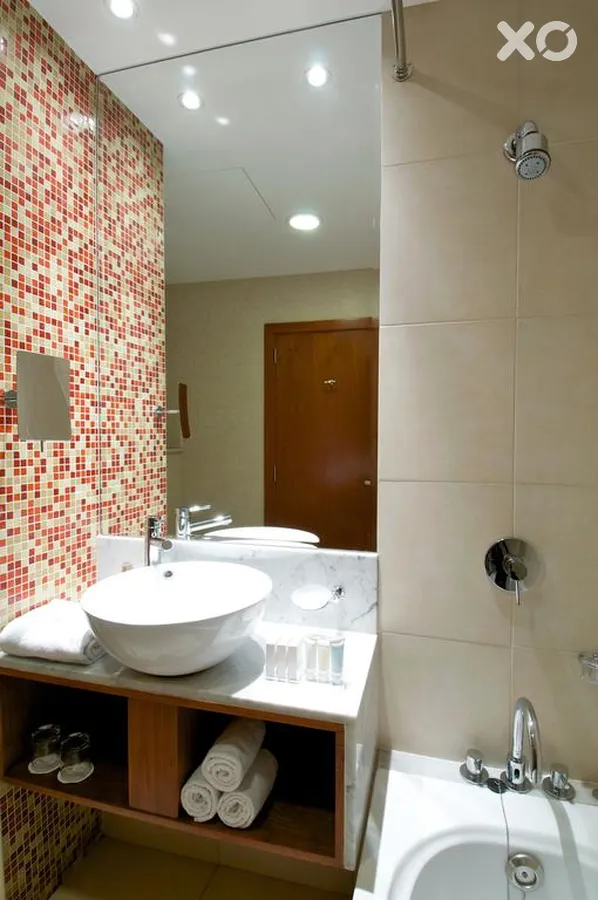 Montreal Barsha Hotel