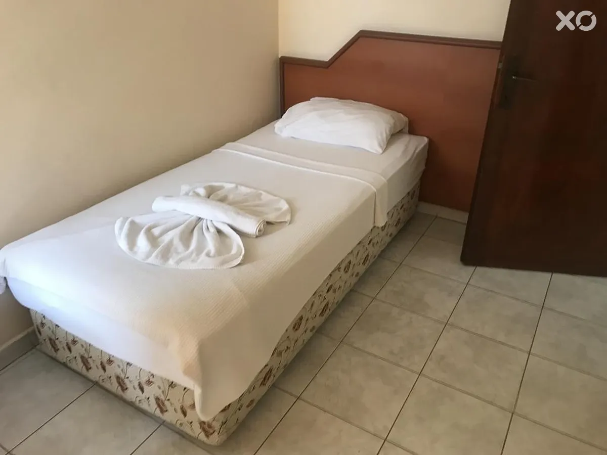 Muz Hotel