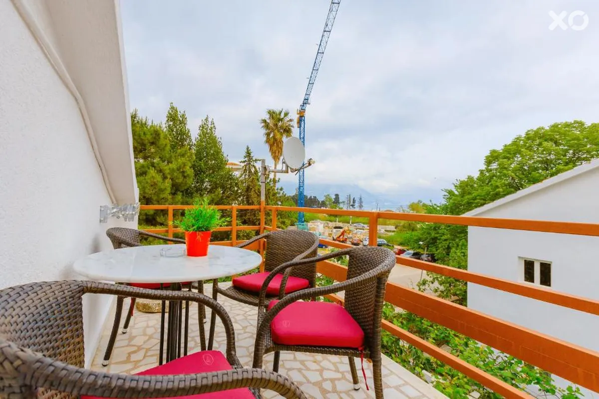 Franeta Apartments