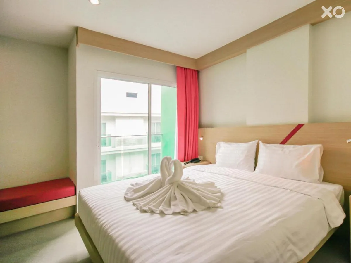 Sun Sea Sand Hotel