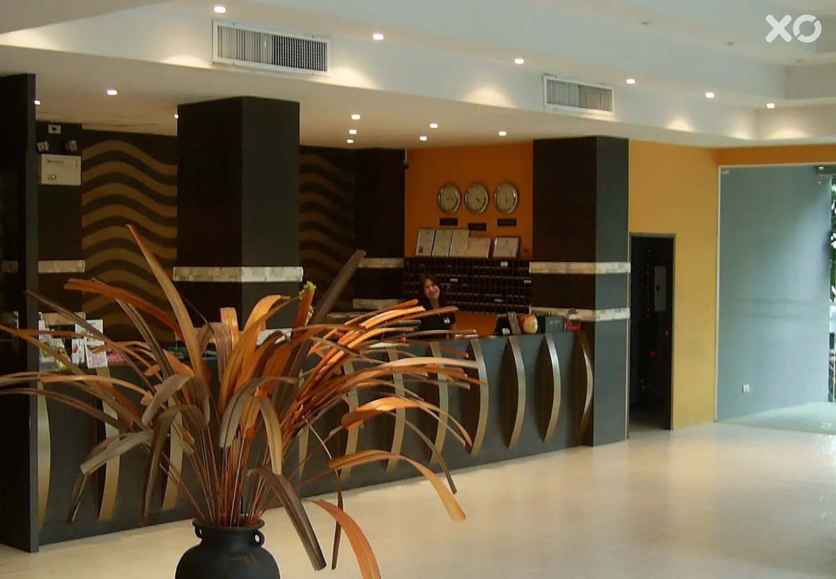 Crown Pattaya Beach Hotel