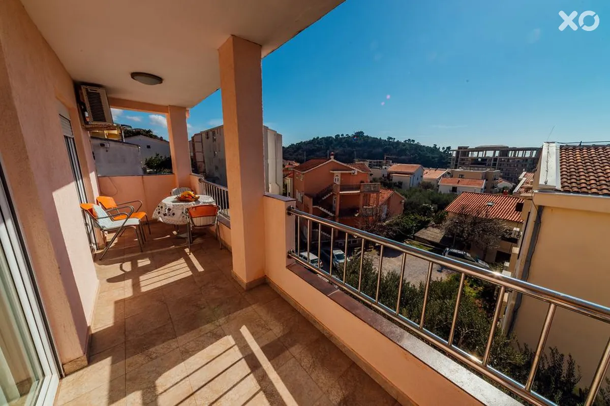Andric Villa