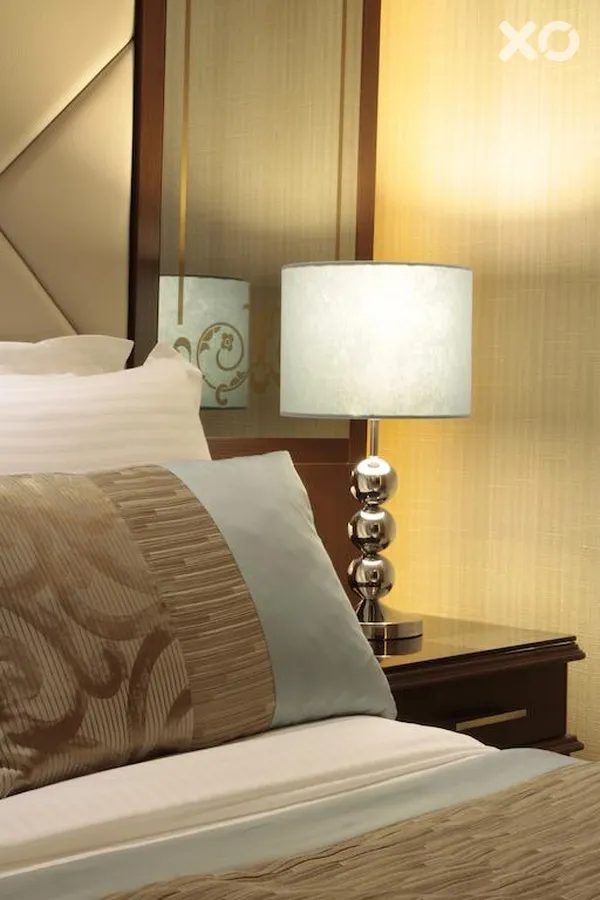 Black Bird Hotel