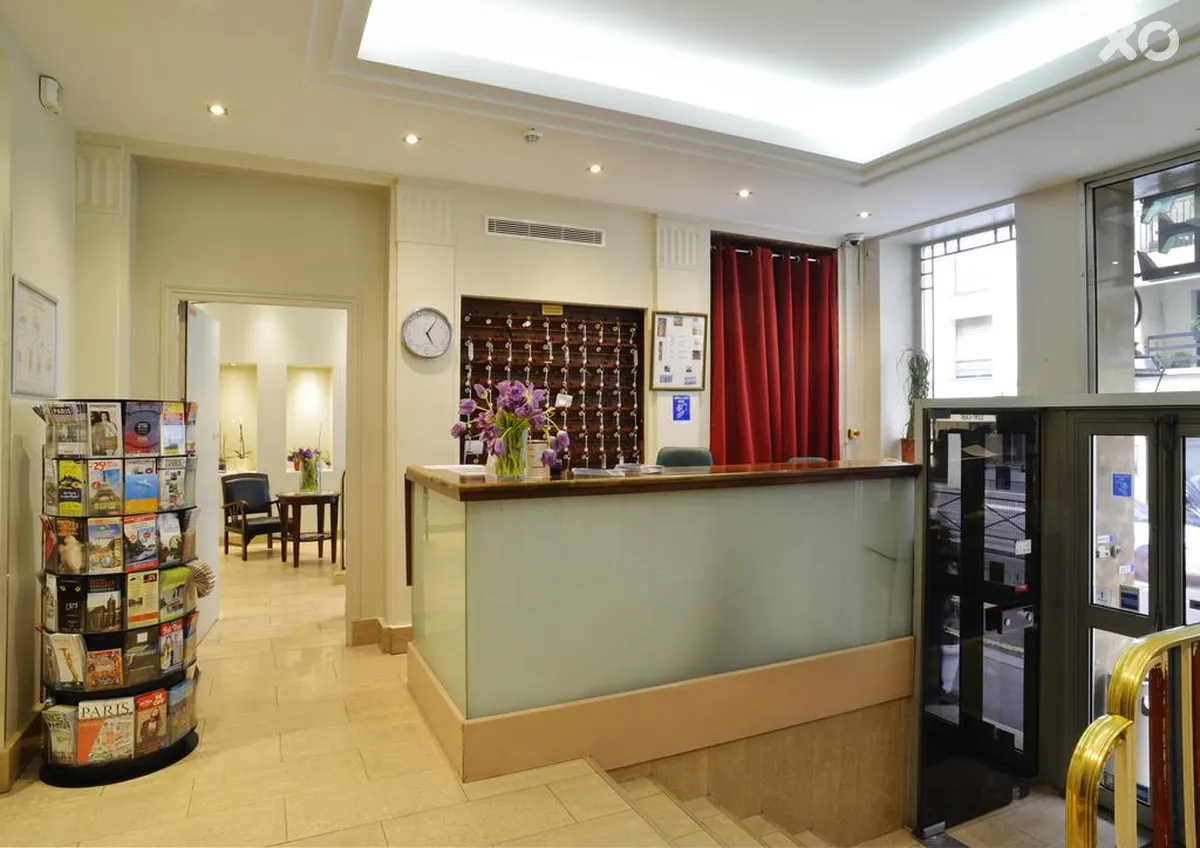 Ambassadeur Hotel