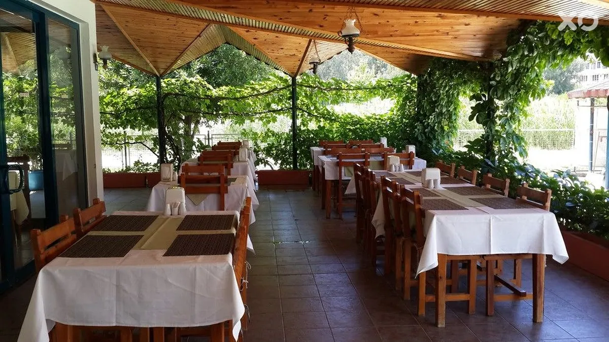 Bezay Hotel