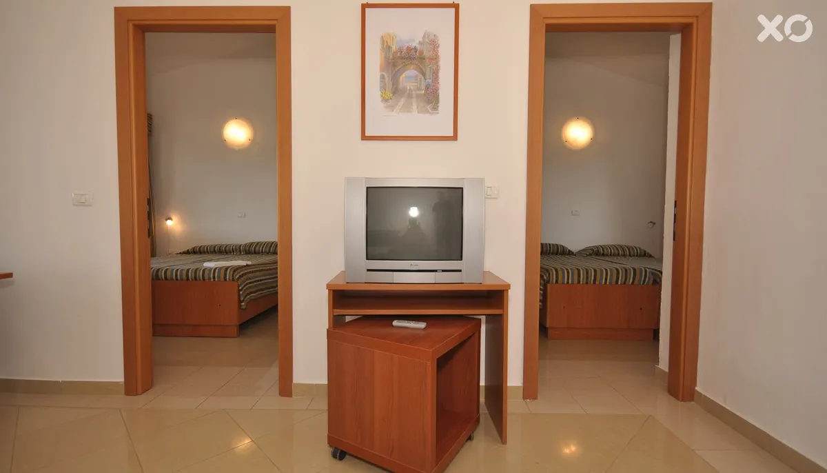Kazela Apartments