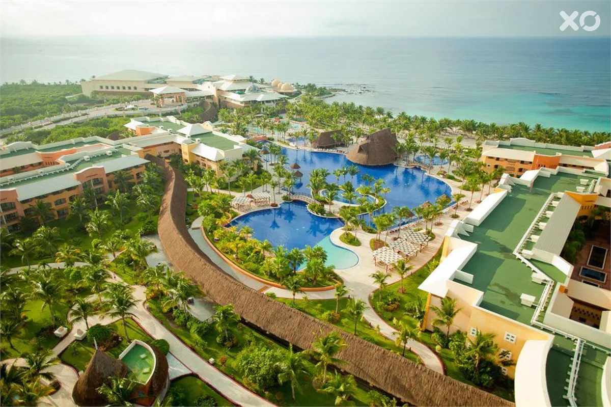 Barcelo Maya Palace