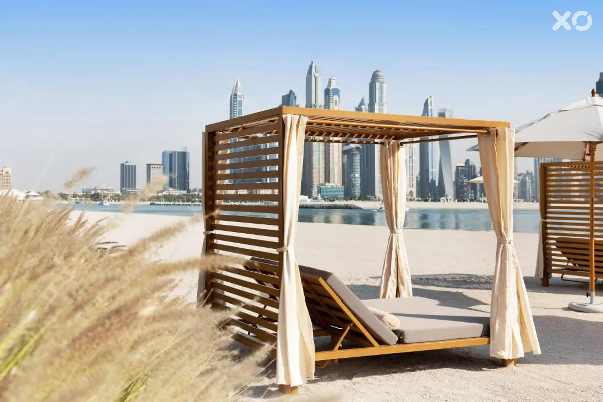 Adagio Premium The Palm