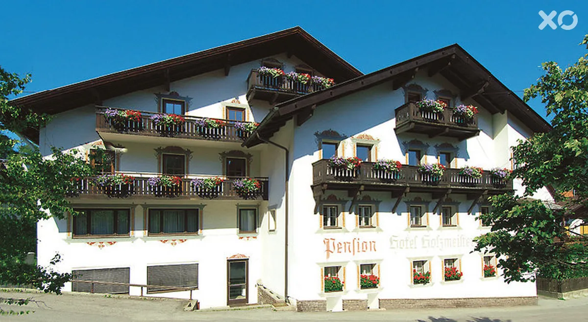 Holzmeister Hotel
