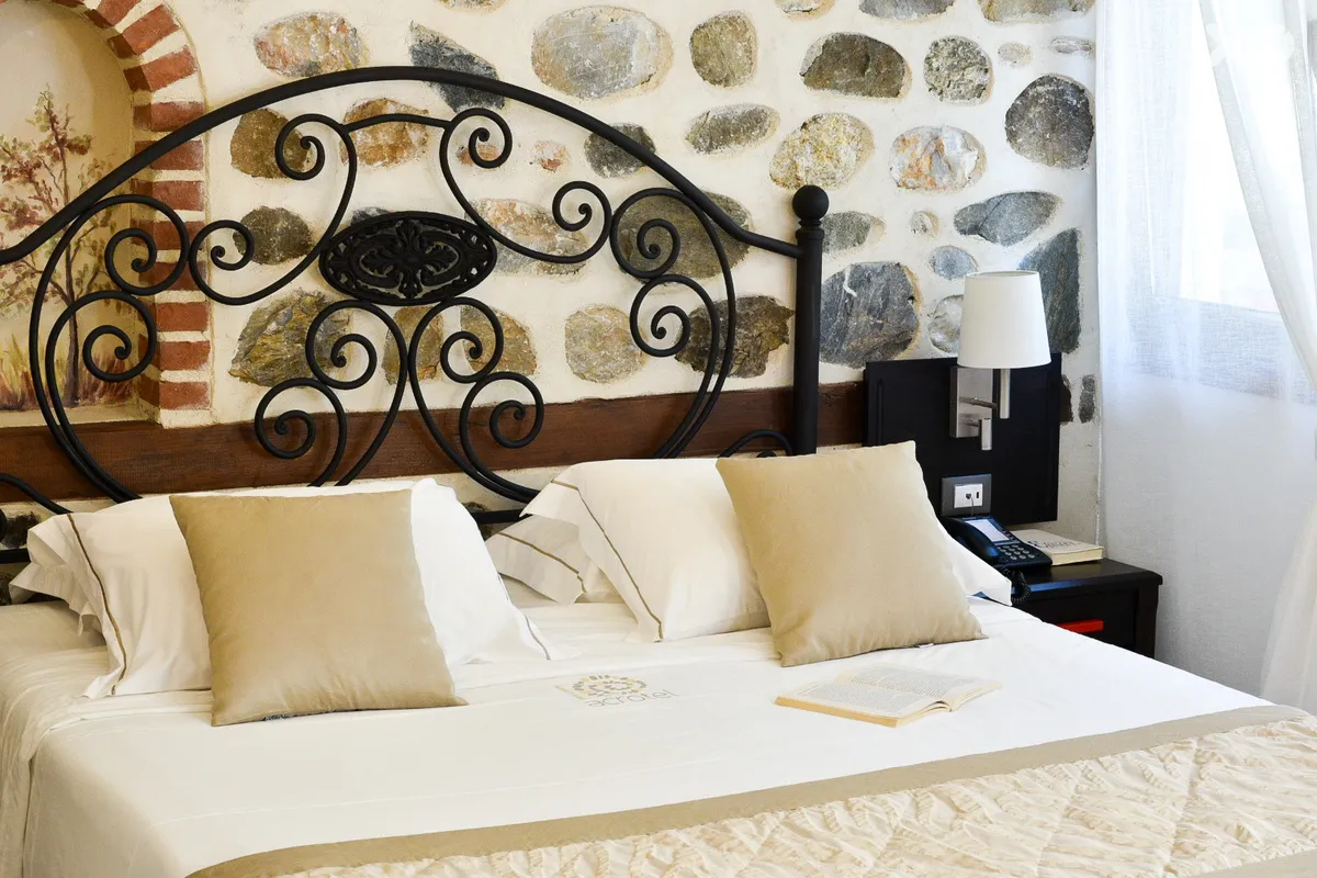 Acrotel Athena Residence