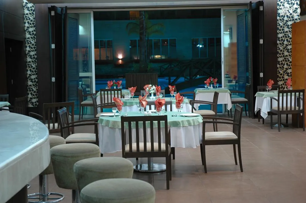 Meder Resort Hotel