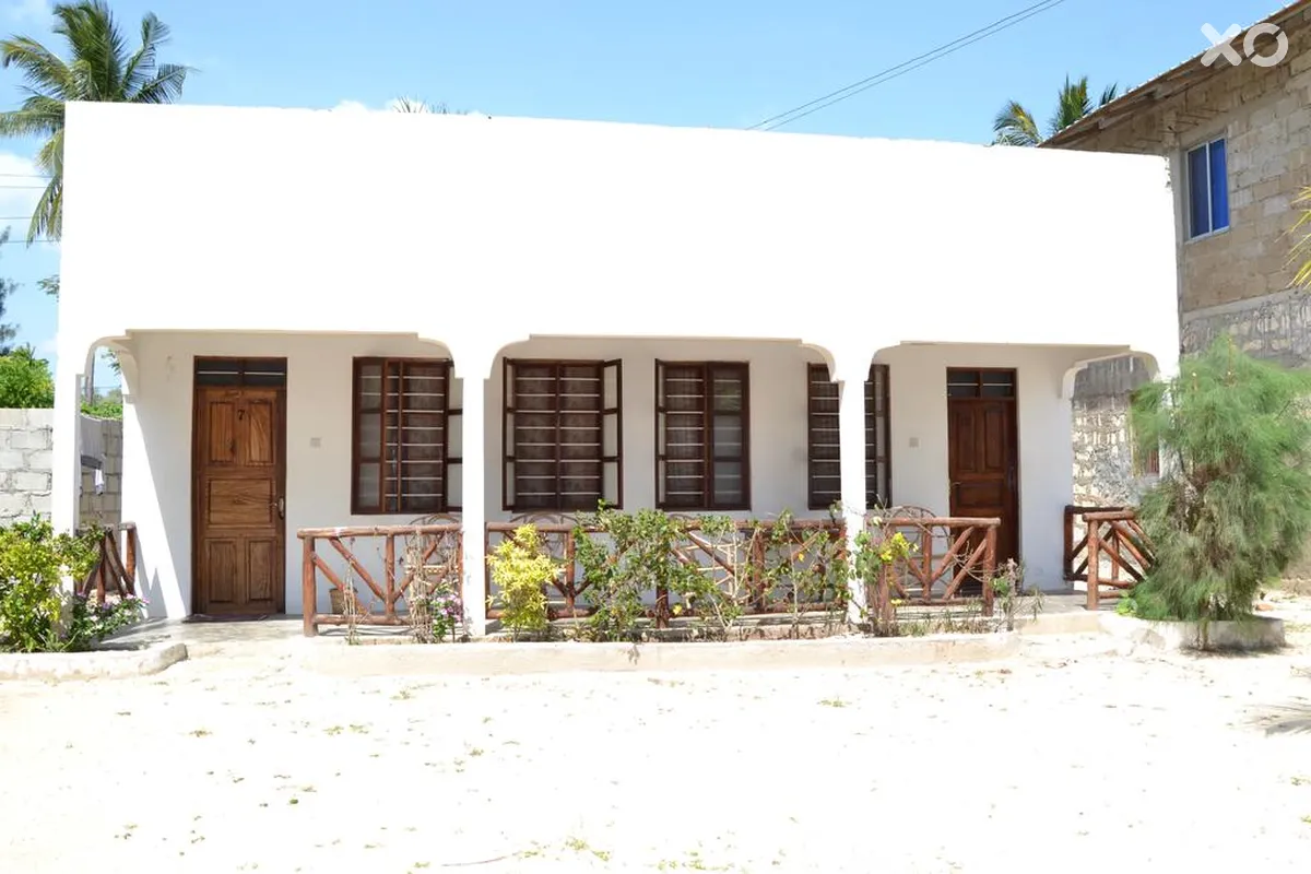 Union Beach Bungalows