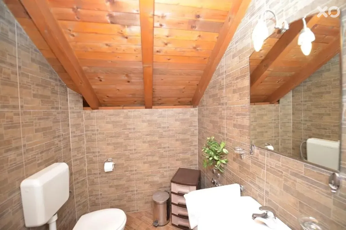 Tianis Apartments