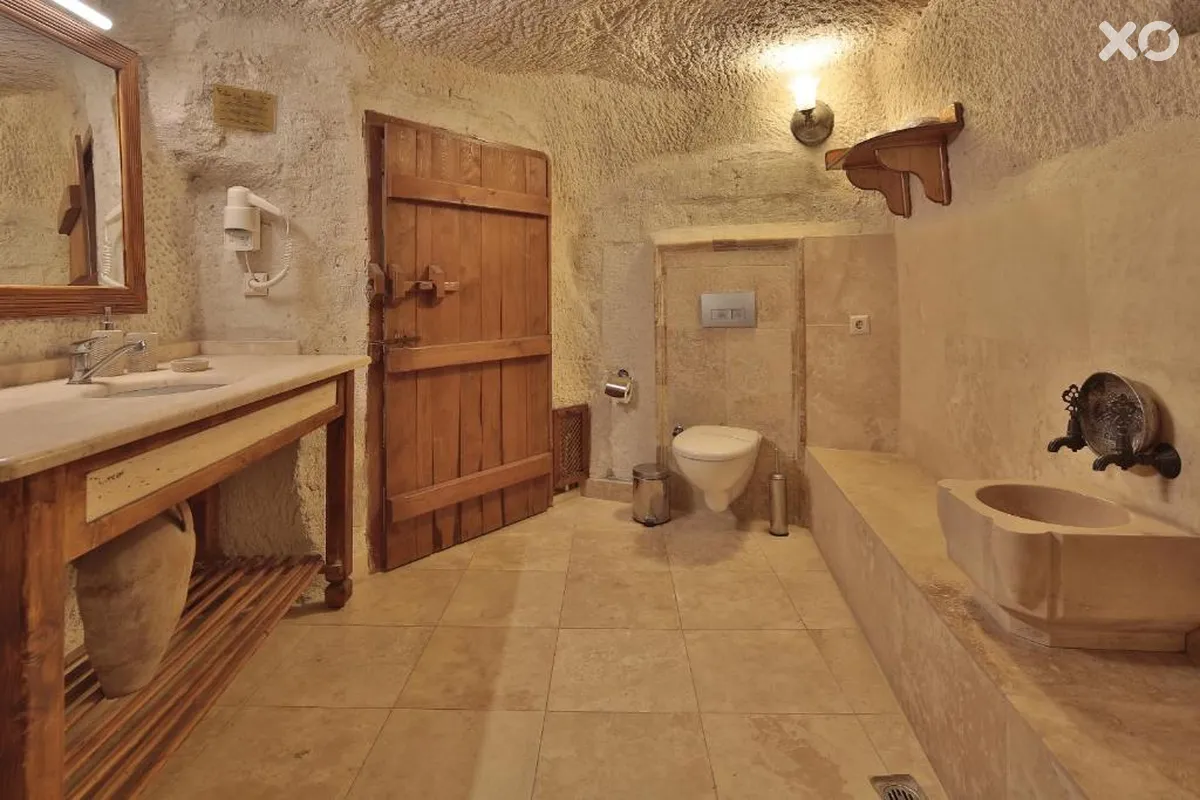 Amber Cave Suites