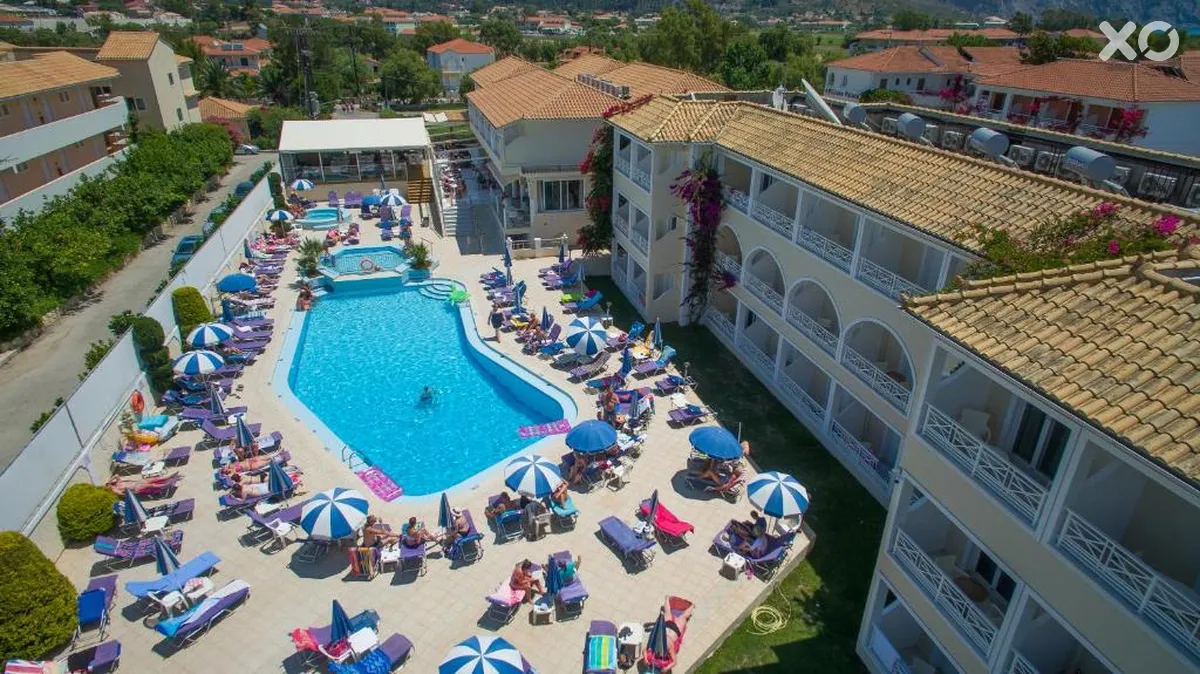 Roseland Hotel