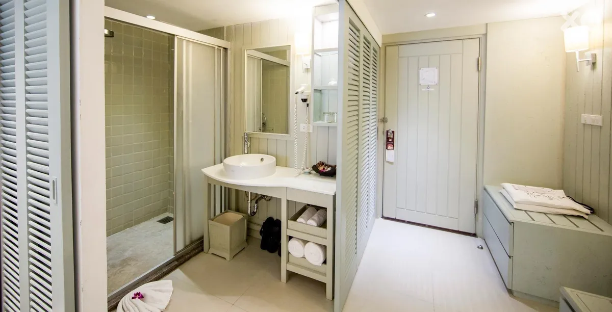 Katathani Phuket Beach Resort